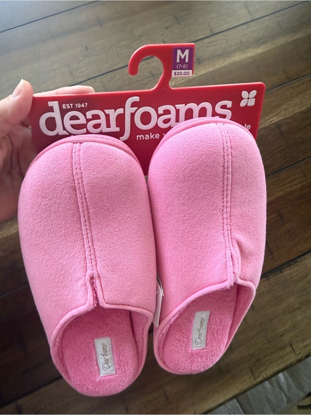 dearfoams women’s Pink Cozy Slip-On Slippers